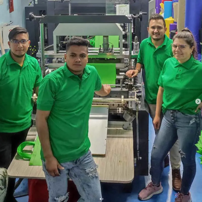 Crecen bajo el lema El Futuro Es Verde